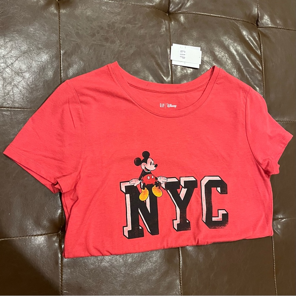 Gap Disney Mickey Mouse NYC T-shirt